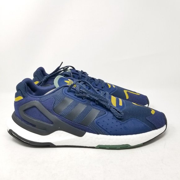 adidas Boost Day Jogger FW4832 Running Trainer Navy Blue Black Gold 12.5… - Picture 2 of 11